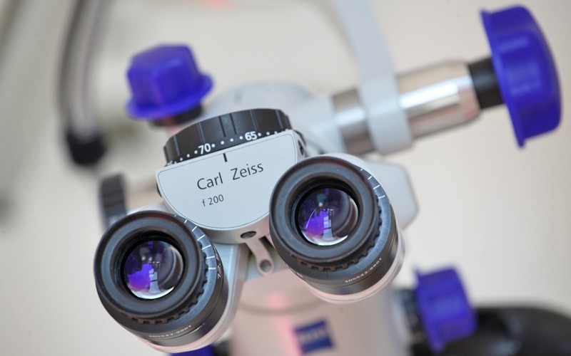 Операционный микроскоп «Carl Zeiss»